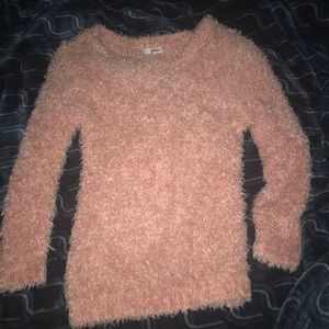 Fluffy Pull Over